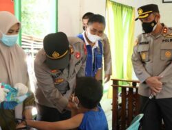 Kapolres Takalar Tinjau Pelaksanaan Vaksin Massal di Desa Bontokassi
