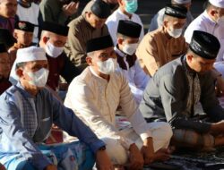 Memper’erat Silahturahmi, Polres Takalar Gelar Sholat Ied di Halaman Mapolres