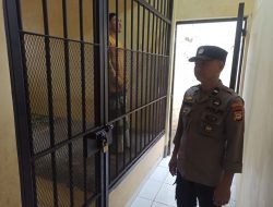 Ka SPKT Kontrol dan cek Ruang Tahanan, Pastikan Situasi Aman dan Lengkap,