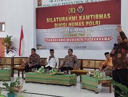 Tim Div Mabes Polri Silaturahmi ke Pondok Pesantren