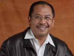 Menuju Harapan  Masyarakat, ACO. H Ilham Siradjuddin, Putra Daerah   Sulsel Membangun Kebersamaan   Kerja Keras Demi Masa Depan Pemerintahan  SUL-SEL