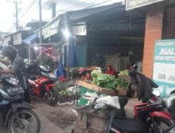 SATPOL-PP Kab.Gowa Dinilai Tidak Maksimal dan profesional dalam penertiban pedagang Di Jalan poros Gowa Makassar